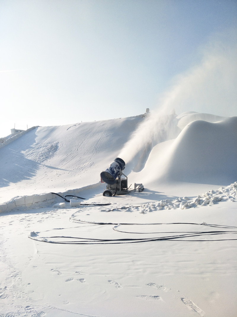 噴雪照片-(1).jpg 噴雪照片-(1).jpg